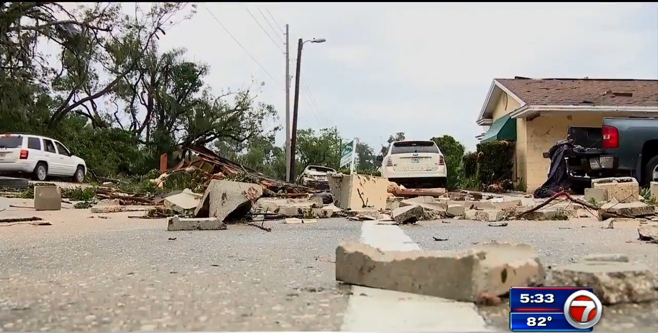 Tornado in Orlando topples trees, damages buildings - WSVN 7News 