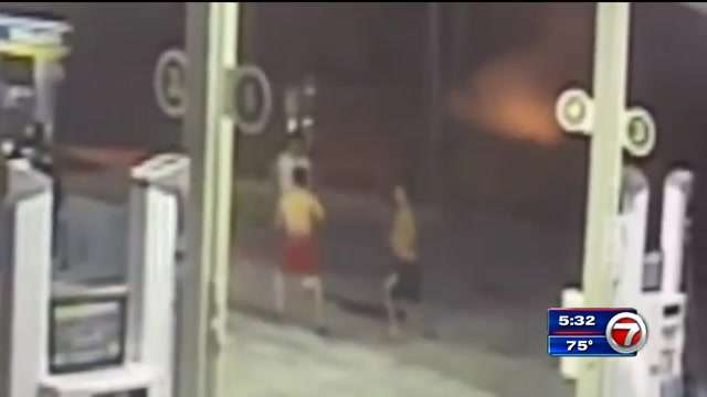 Police continue search for man involved in stabbing at Miami gas ...
