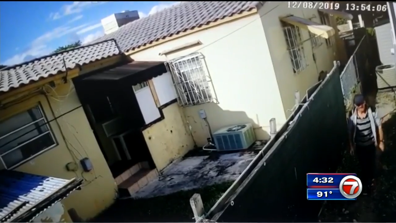 Police searching for man who stole bike from Miami neighborhood - WSVN ...
