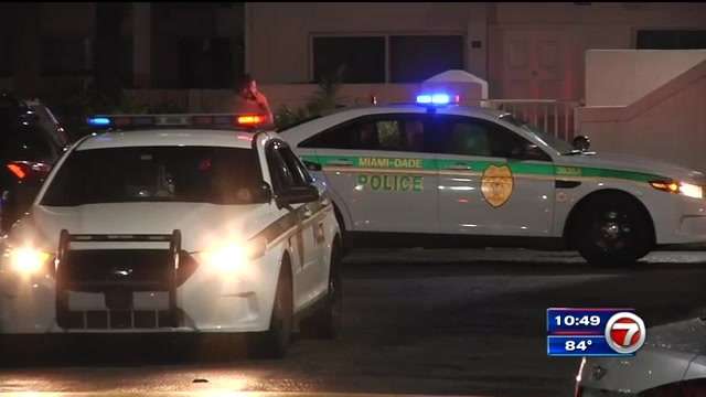 1 dead after police-involved shooting in SW Miami-Dade - WSVN 7News ...