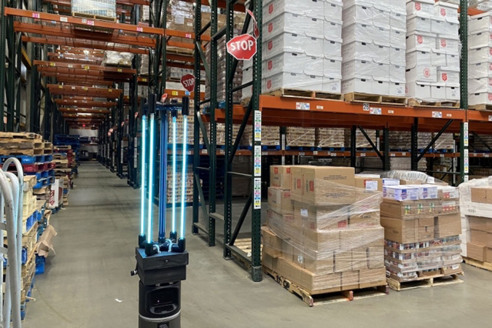 Mit Designed Robot Can Disinfect A Warehouse Floor In 30 Minutes And Could One Day Be Employed In Grocery Stores And Schools Wsvn 7news Miami News Weather Sports Fort Lauderdale