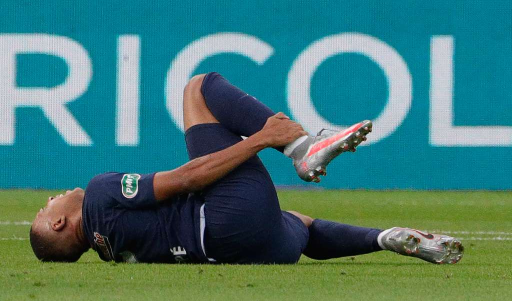 Paris Saint-Germain suffers Kylian Mbappe injury blow ...