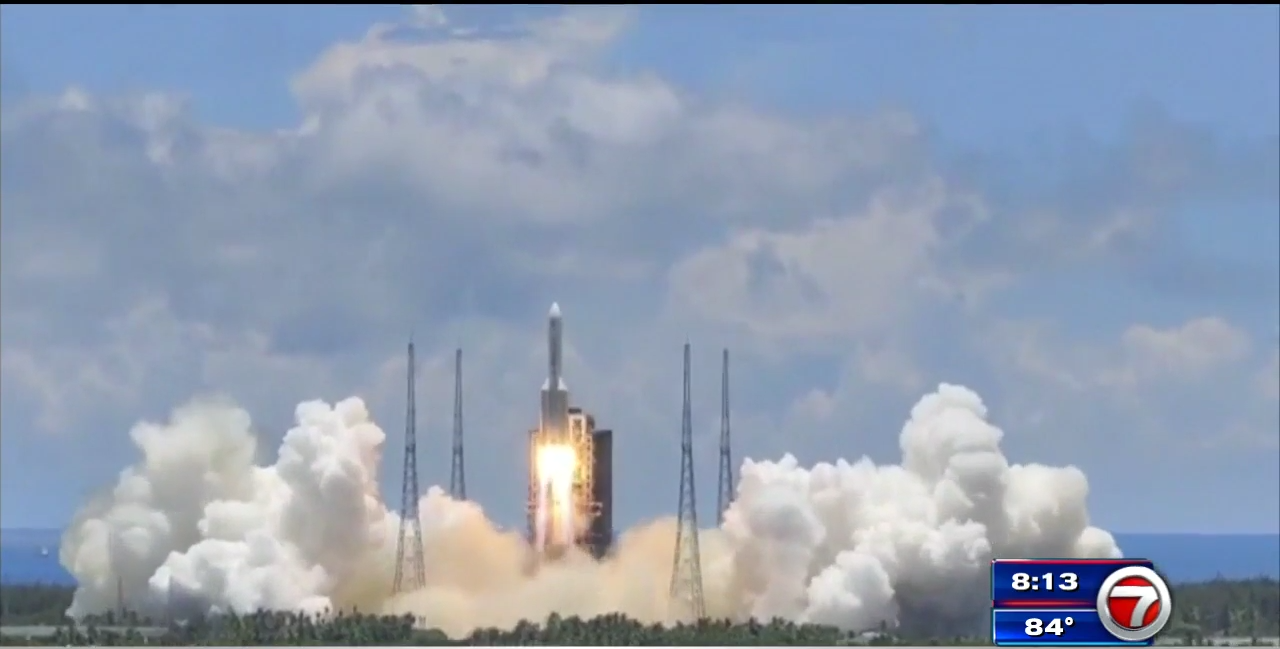 China launches ambitious attempt to land rover on Mars - WSVN 7News ...