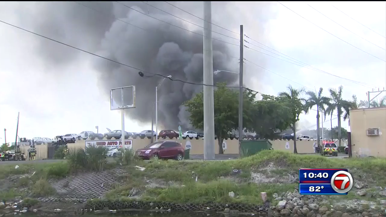 Firefighters extinguish large junkyard fire in OpaLocka WSVN 7News