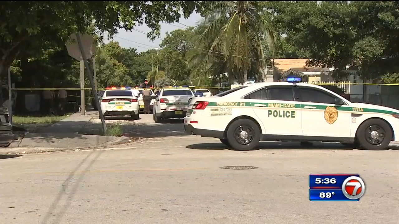 Man hospitalized after being stabbed in NW Miami-Dade - WSVN 7News ...