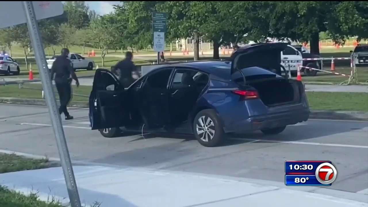 Family: Man dies at hospital following possible road rage shooting in ...