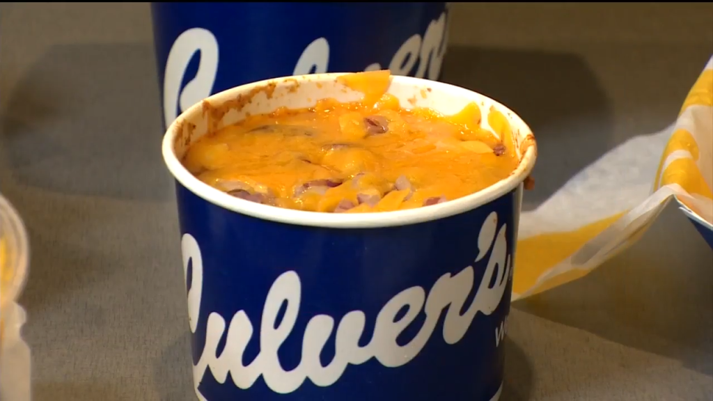 Wisconsinbased chain Culver’s opens first South Florida location in