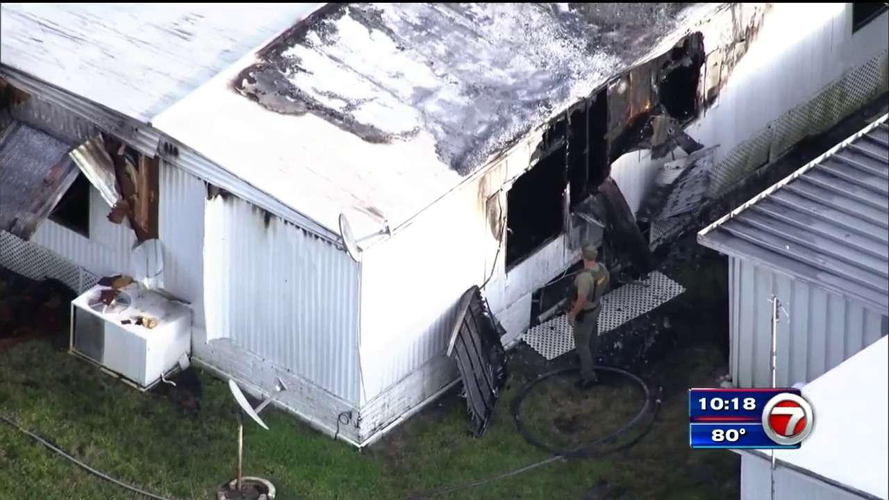 Woman found dead in Deerfield Beach mobile home fire - WSVN 7News ...