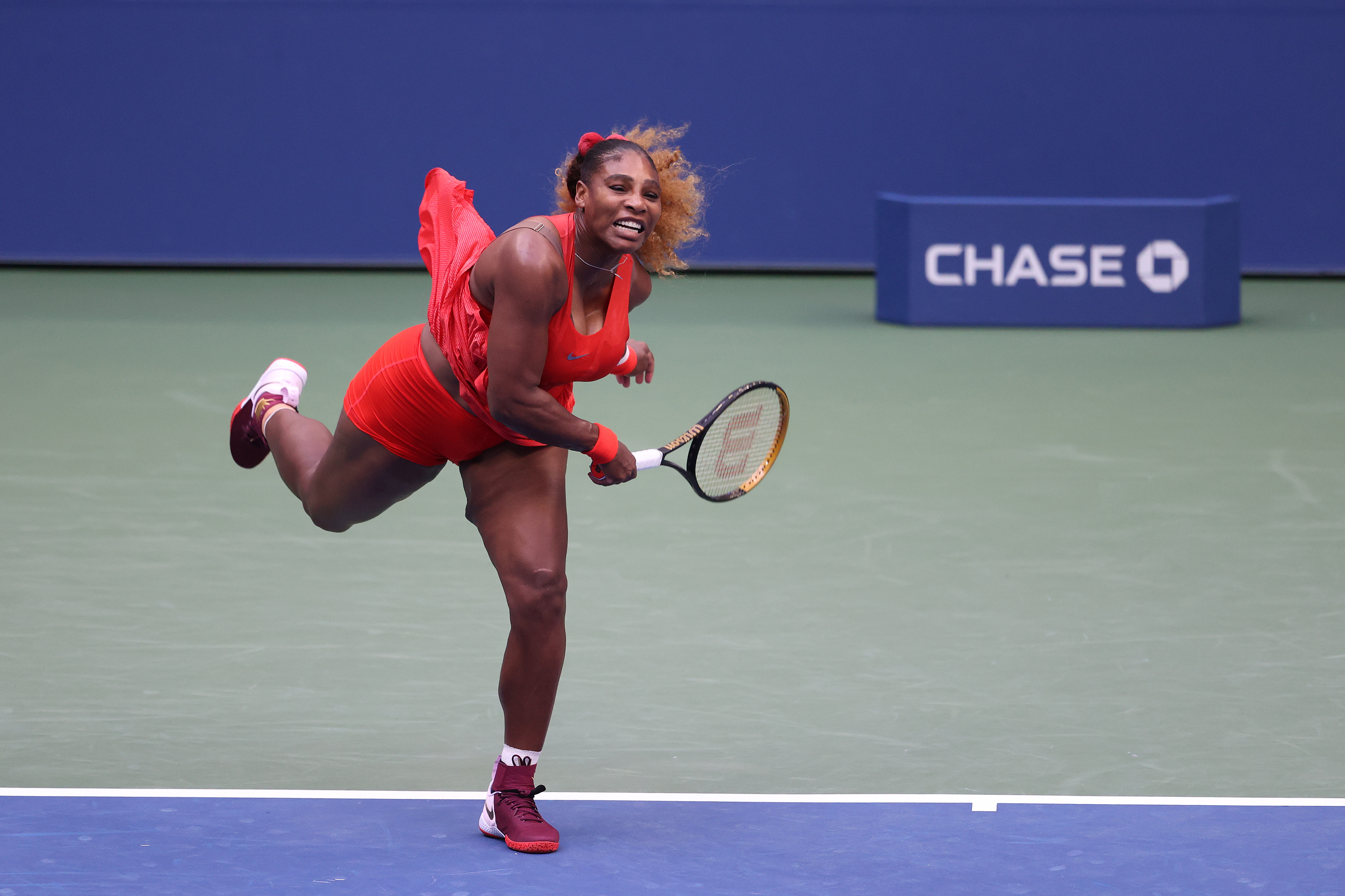Serena Williams Sets A New Record At The Us Open As Sister Venus Bows Out Wsvn 7news Miami News Weather Sports Fort Lauderdale