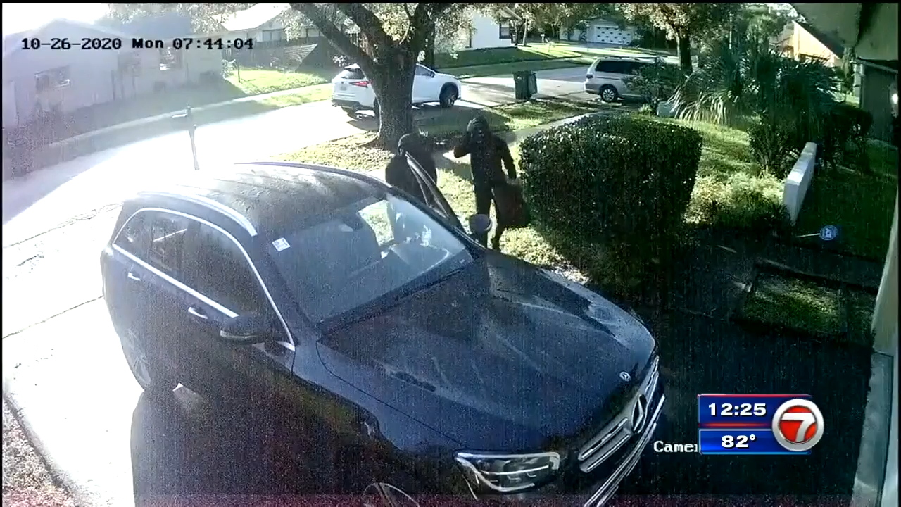 2 masked robbers ambush woman, ransack home in Tamarac - WSVN 7News ...