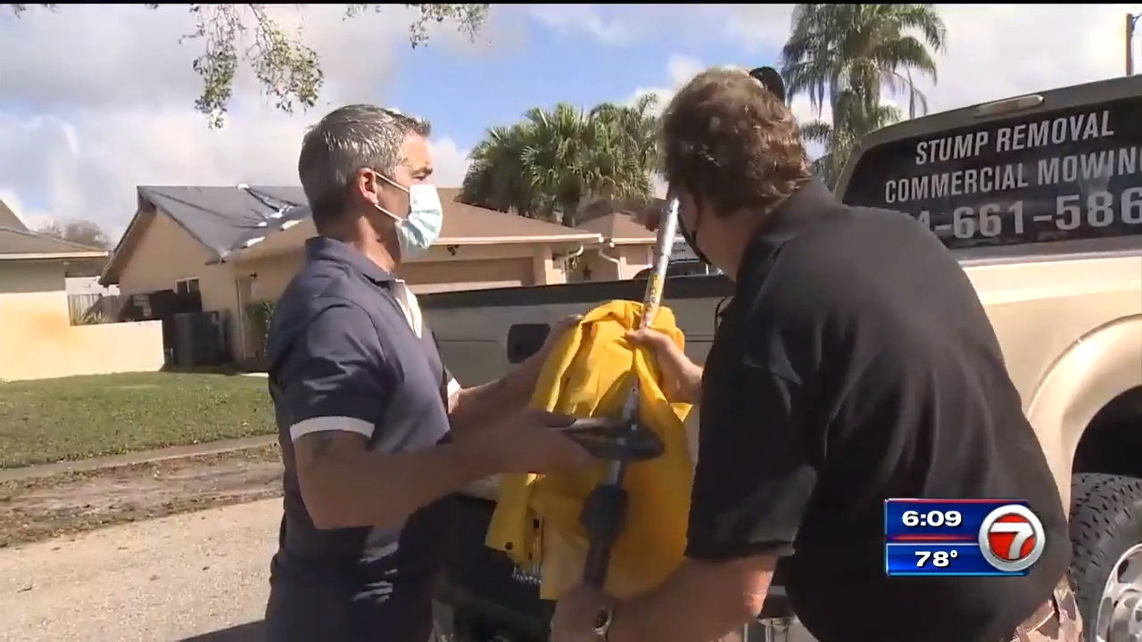 7News viewers donate lawn equipment to Pompano Beach landscaper after