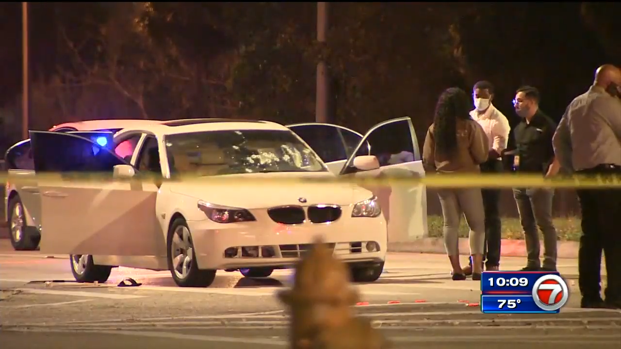 2 teenagers hospitalized after shooting in South Miami-Dade - WSVN ...