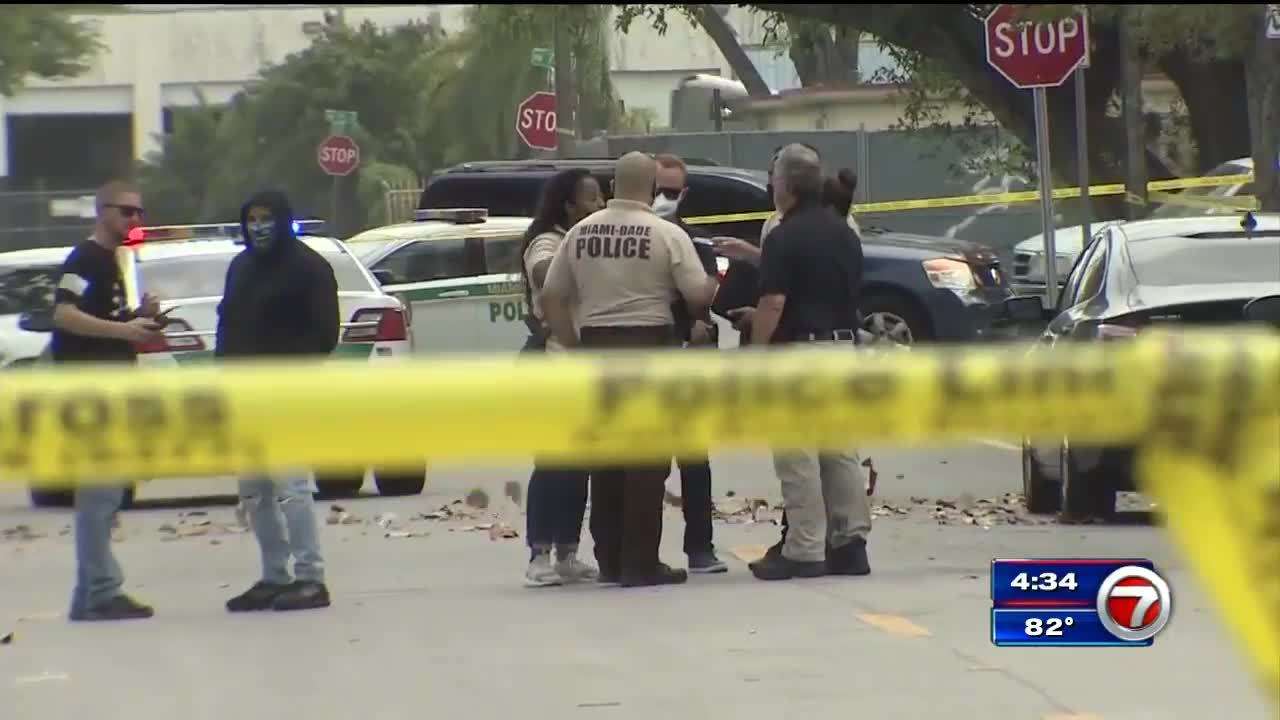 Rescue crews transport man to hospital after shooting in NW Miami-Dade ...