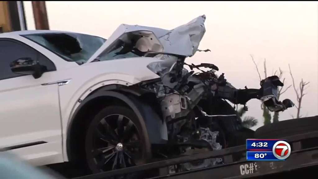 2 taken to hospital after wrongway crash on Florida Turnpike in Doral