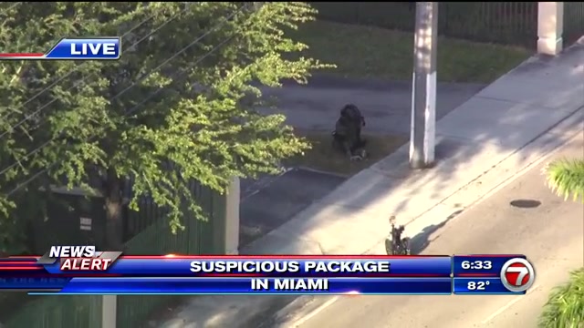 All Clear Given After Suspicious Package Found Outside Miami Park Wsvn 7news Miami News Weather Sports Fort Lauderdale