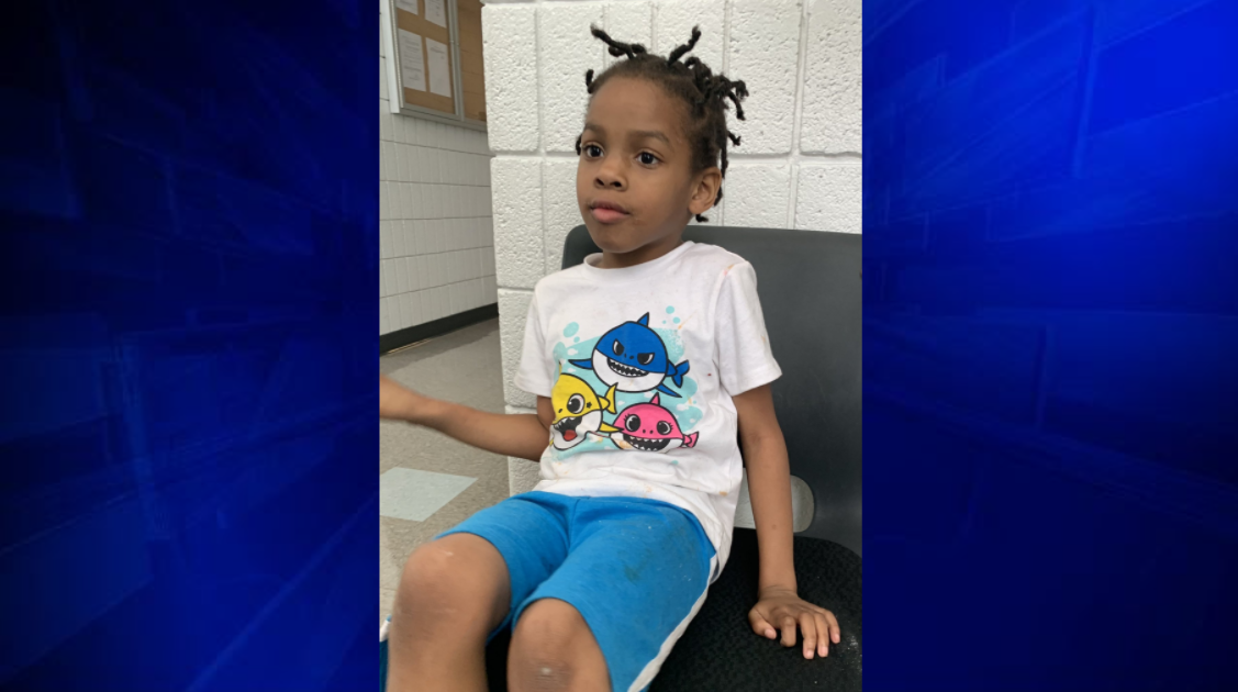 BSO in contact with mother of little girl found wandering alone in ...