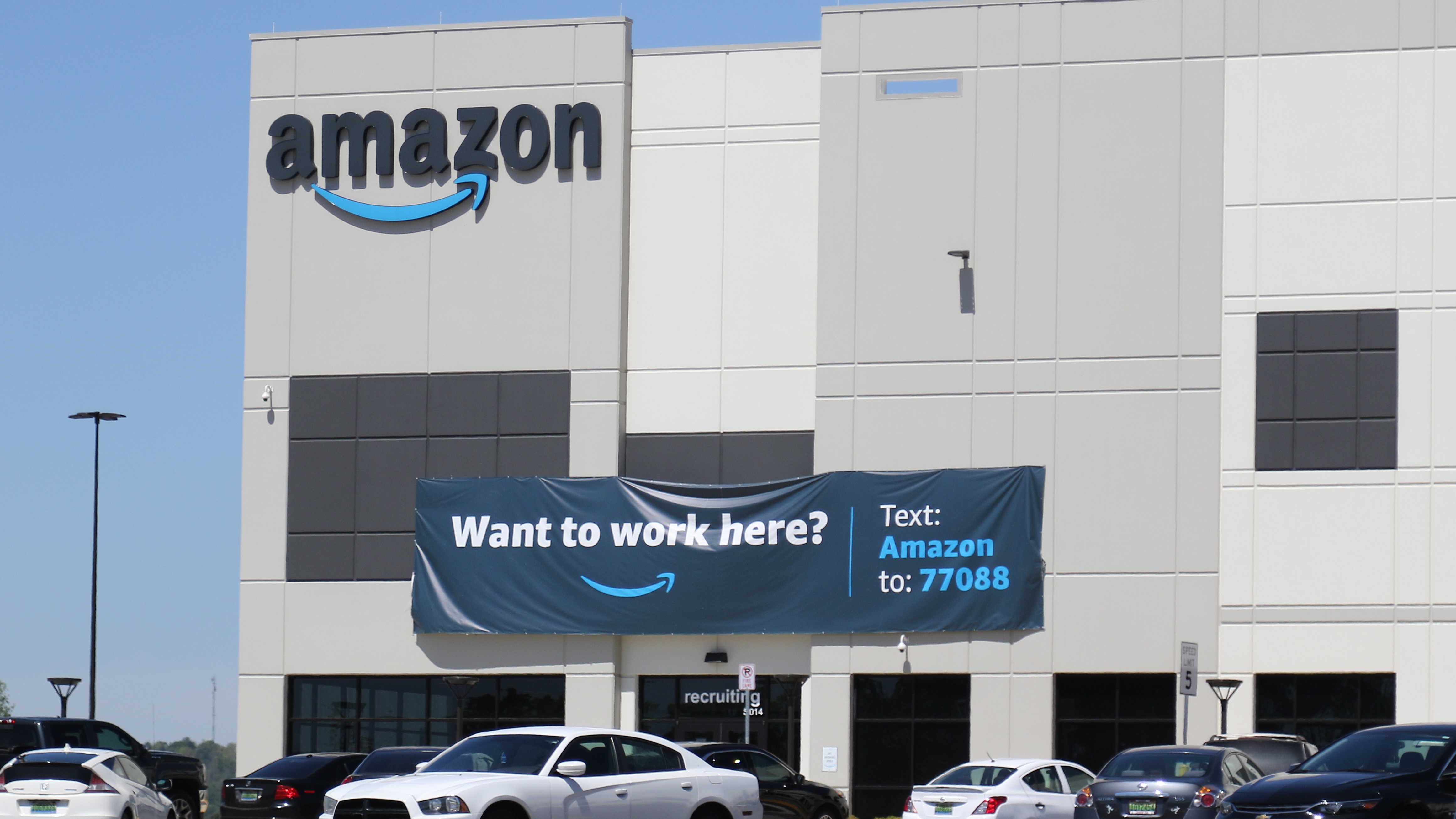 Amazon Warehouse Worker Testifies To Senate My Workday Feels Like A 9 Hour Intense Workout Every Day Wsvn 7news Miami News Weather Sports Fort Lauderdale