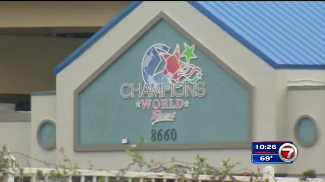Over 100 guests forced out after Orlando-area hotel ...