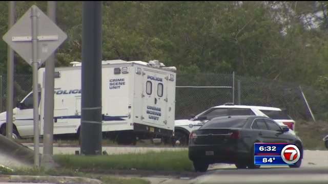 Passenger killed after car hits barrier in Sunrise - WSVN 7News | Miami ...