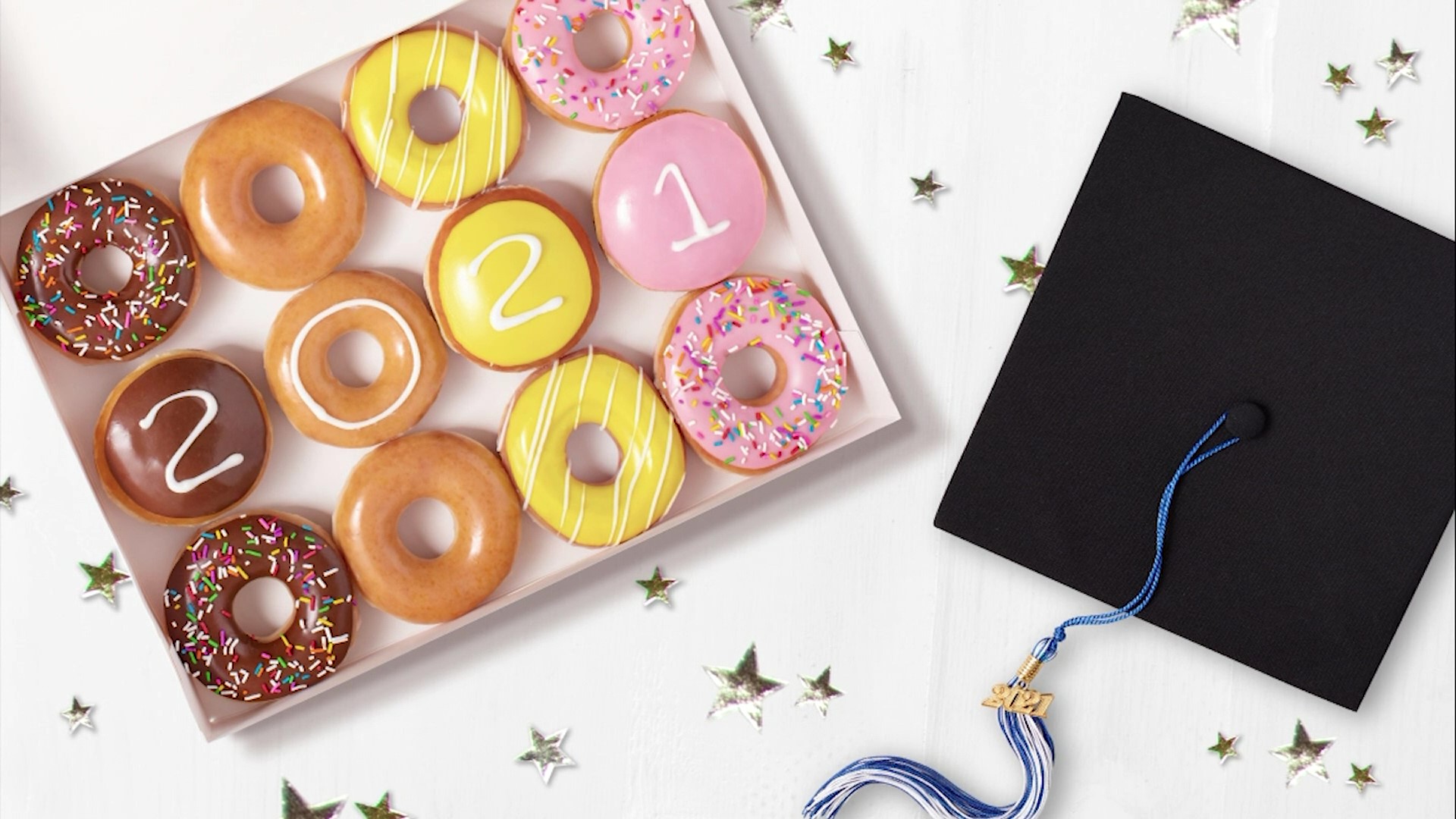 Krispy Kreme offering free dozen donuts to Class of 2021 graduates on(00)