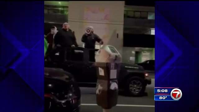 Police say antisemitic attacks in Los Angeles may be related - WSVN ...