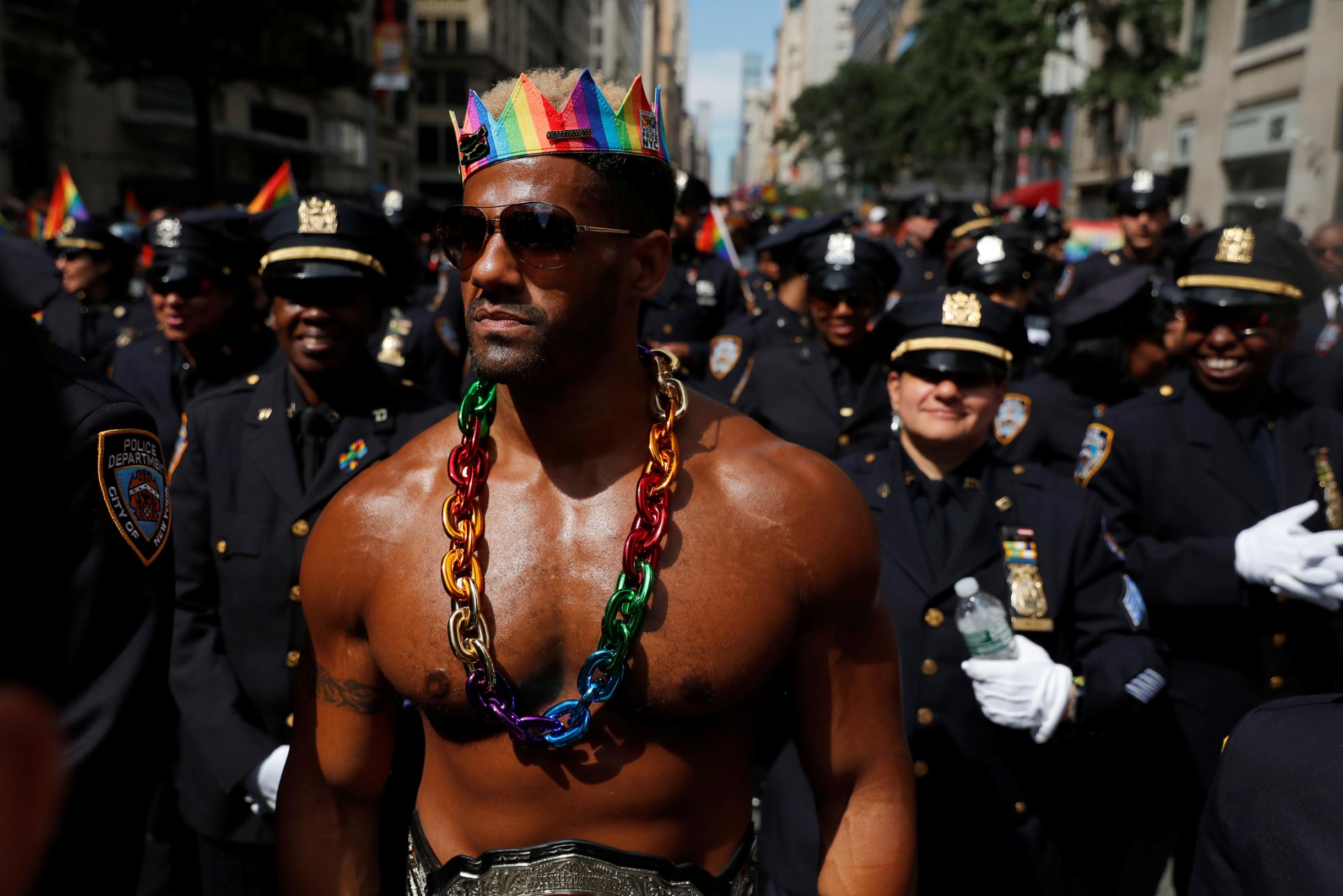 Nyc Pride Parade Organizers Ban The Nypd From Its Events Until 2025 Wsvn 7news Miami News 