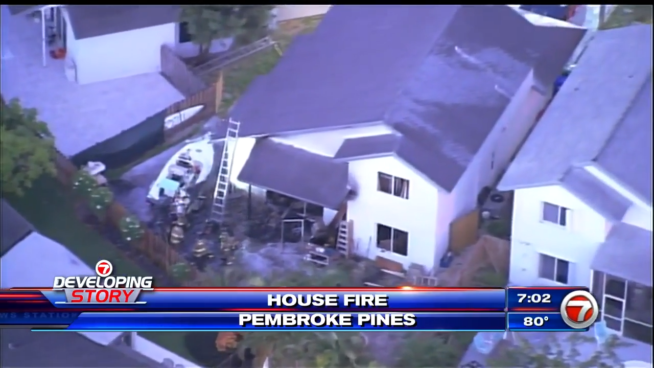 Firefighters put out Pembroke Pines house fire - WSVN 7News | Miami ...