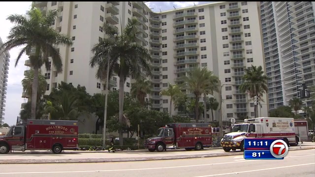 Fire Breaks Out At Hollywood High Rise No Injuries WSVN 7News 210620 Hollywood High Rise Fire 
