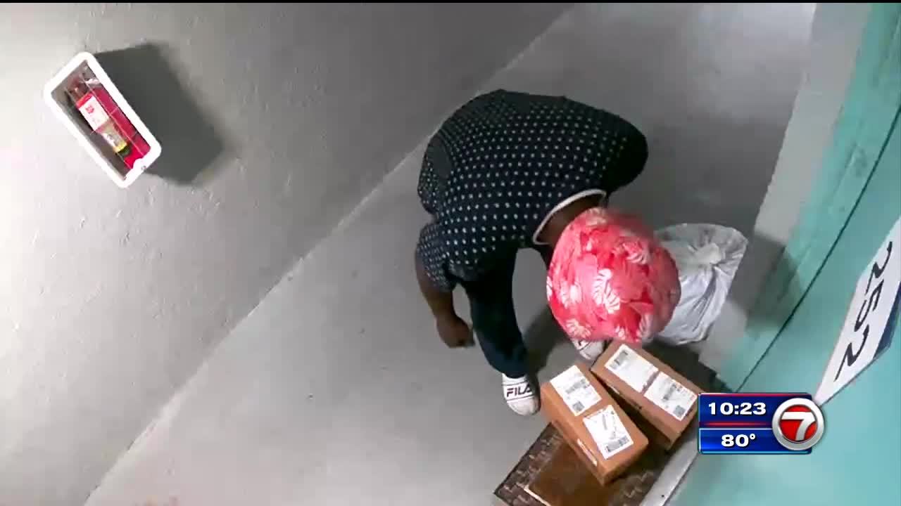 Crook steals 2 packages containing shoes from Lauderhill home WSVN