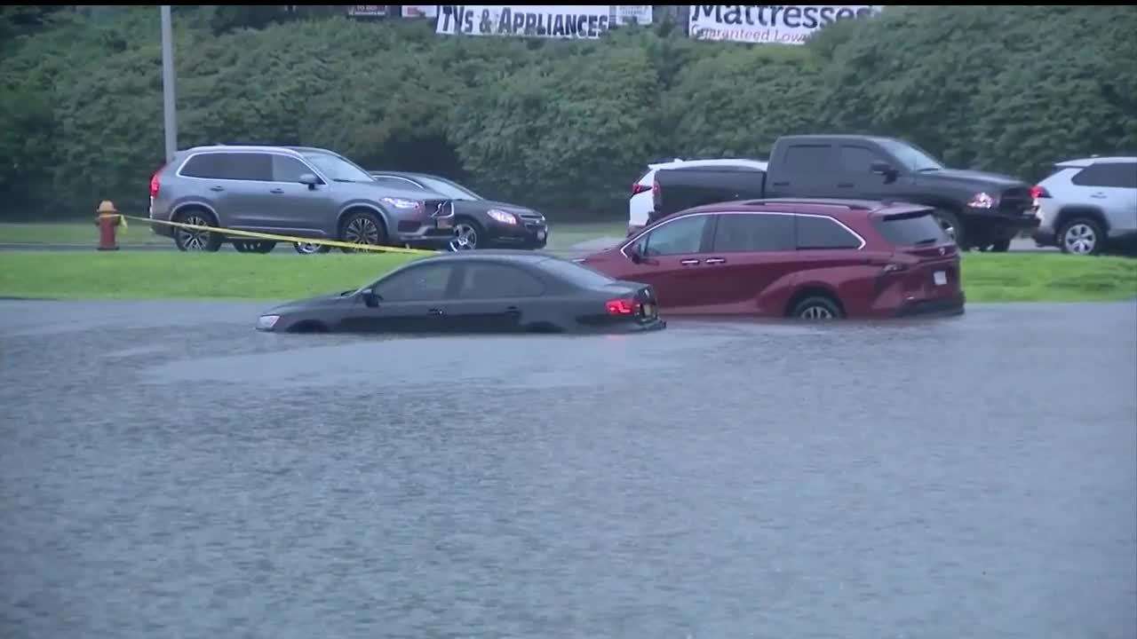 Tropical Storm Elsa soaks NYC as it races up East Coast - WSVN 7News ...