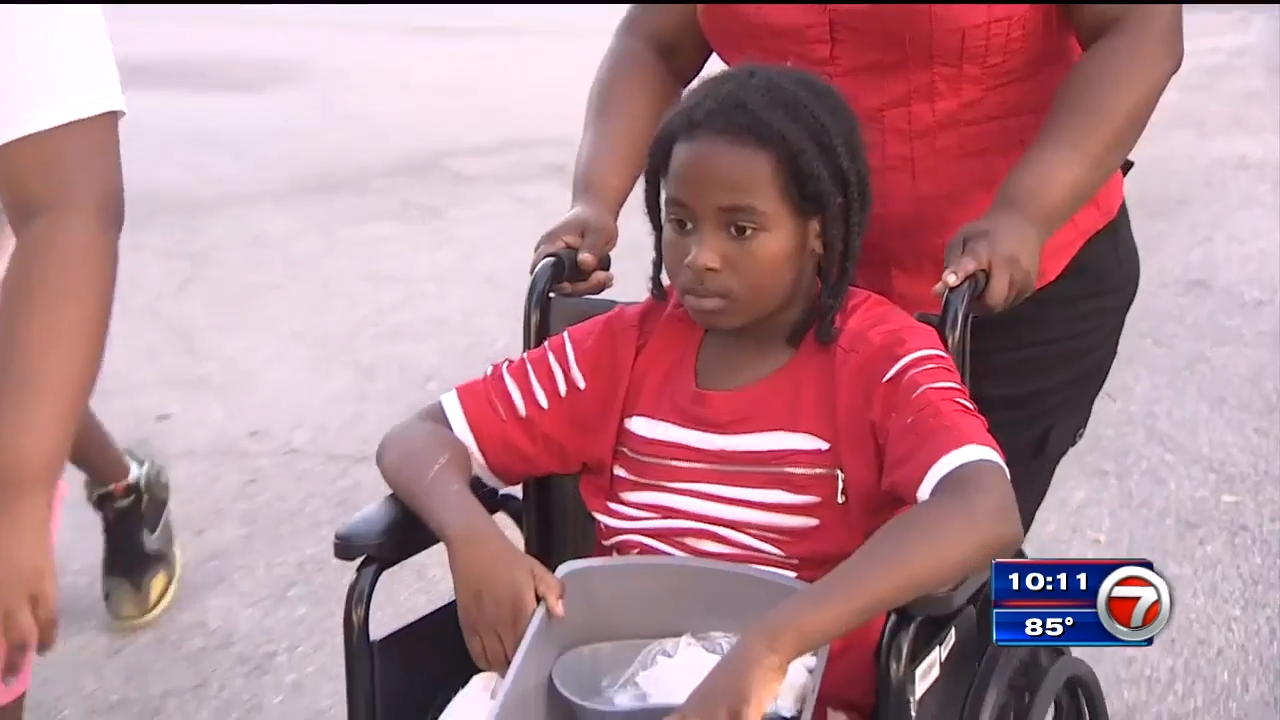 10 Year Old Returns Home From Hospital After Surviving Hit And Run In Coral Springs Wsvn 7news Miami News Weather Sports Fort Lauderdale
