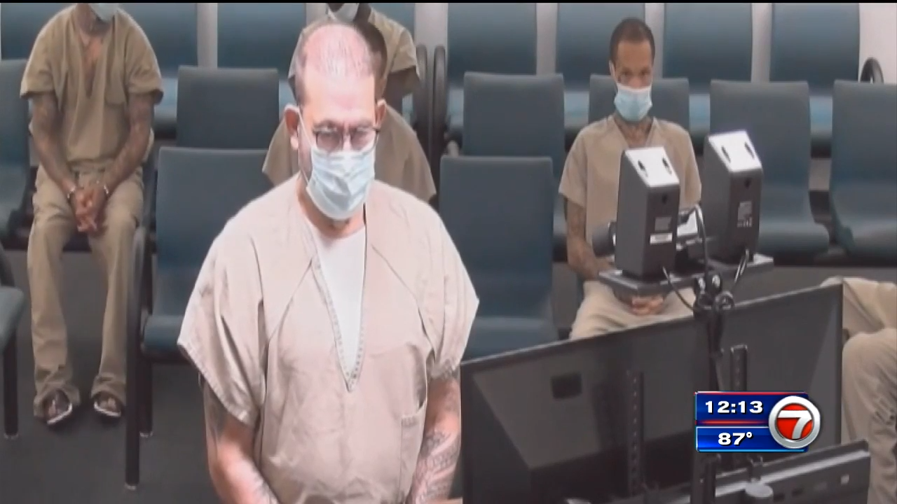 Pembroke Pines martial arts instructor accused of video voyeurism appears in court