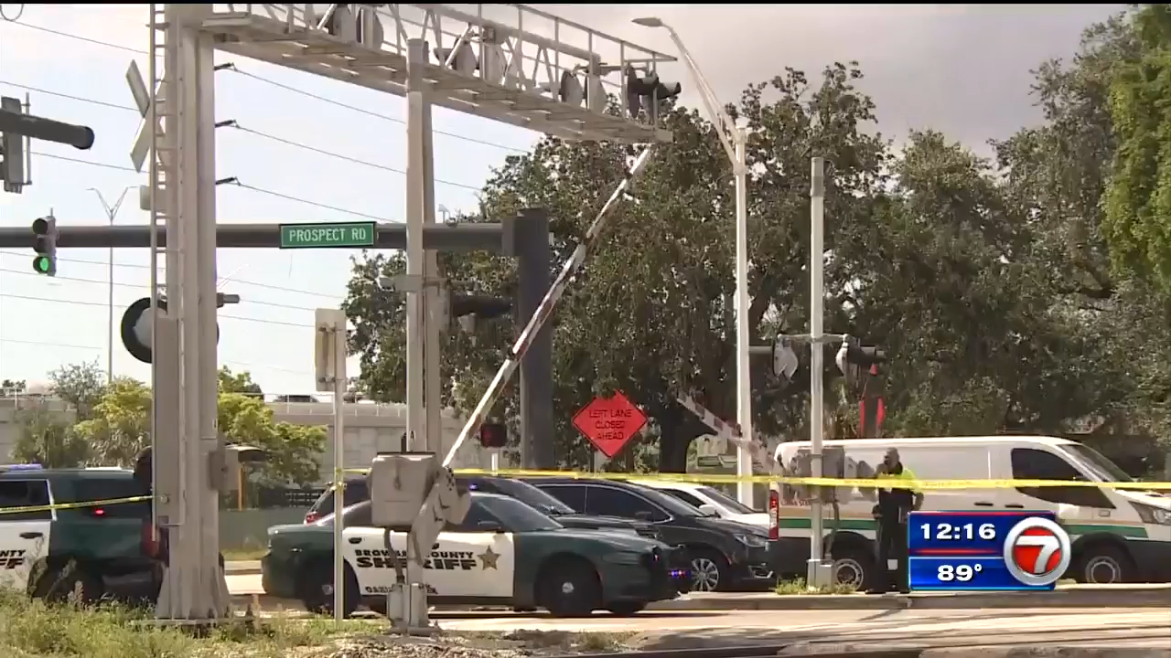 Pedestrian struck, killed by Tri-Rail train in Oakland Park - WSVN ...