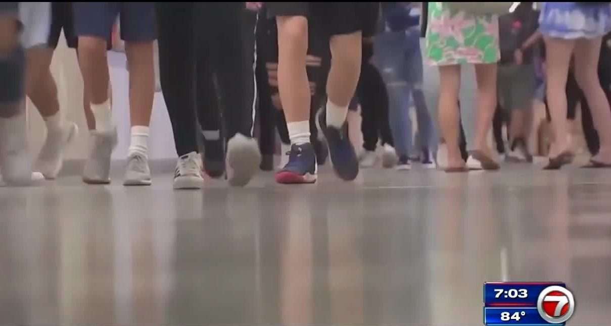 Students in Broward head back to school with mask mandate in place ...