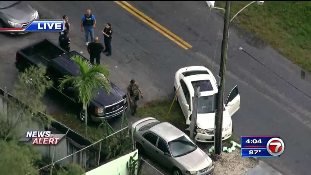 Police pursuit ends in crash in Fort Lauderdale WSVN 7News Miami