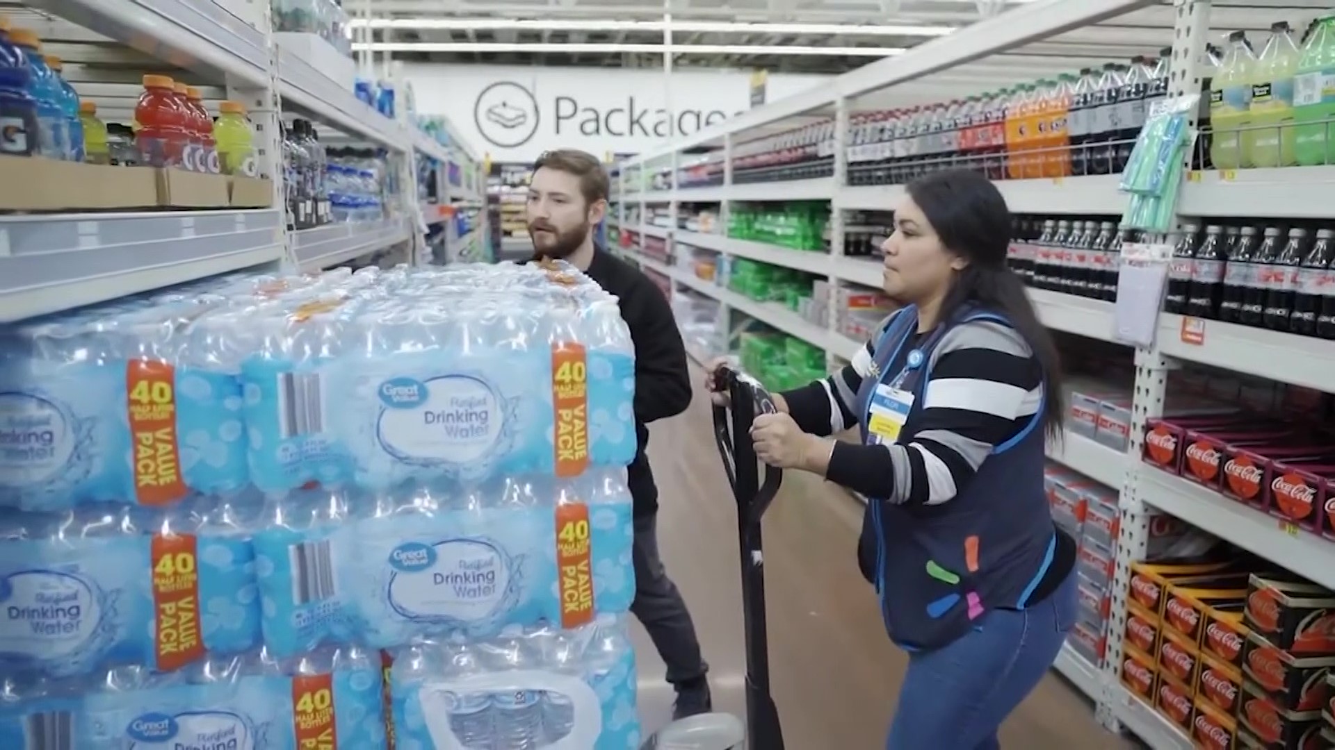 Walmart pharmacy hours of operation sunday Walmart to give 565,000 hourly store associates at least $1 an hour raise – WSVN 7News | Miami