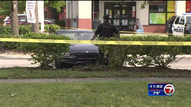 Man found dead in car parked outside CVS in Hollywood - WSVN 7News ...