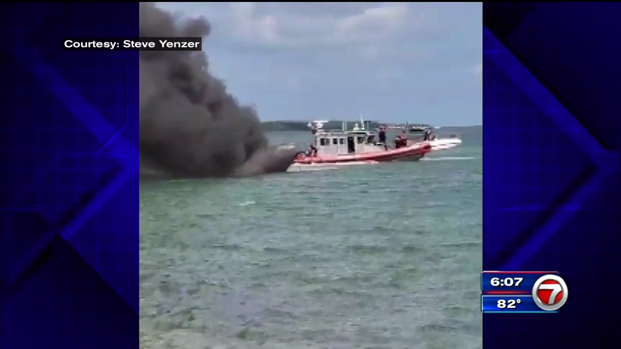 Good Samaritan rescues 2 from boat - 211013 Boat Fire In Keys