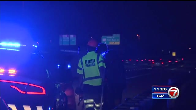 At least 2 cars hit by bullets on Turnpike in SW Miami-Dade; no injuries – WSVN 7News | Miami News, Weather, Sports