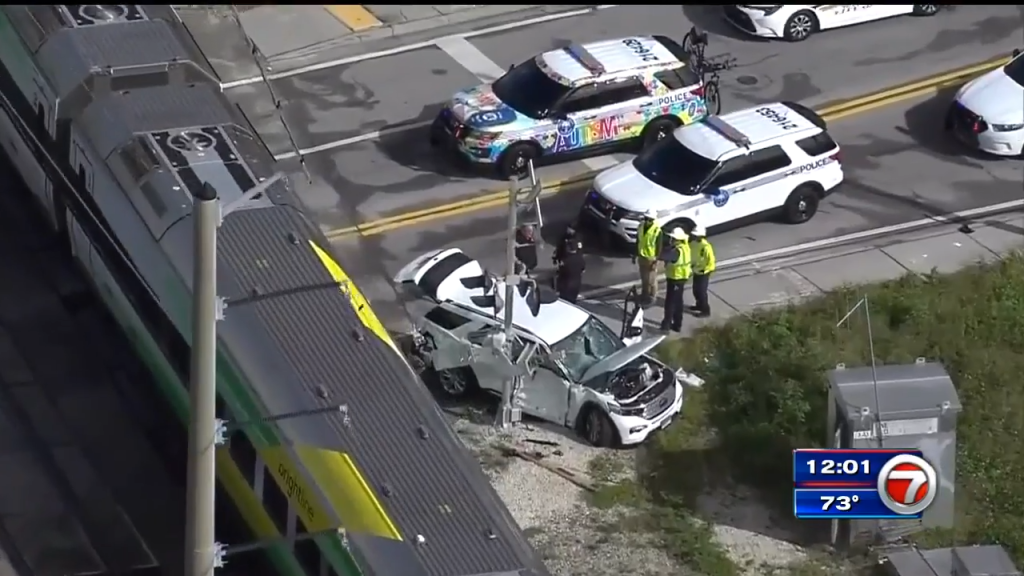 2 transported after Brightline train collides with SUV in Miami WSVN