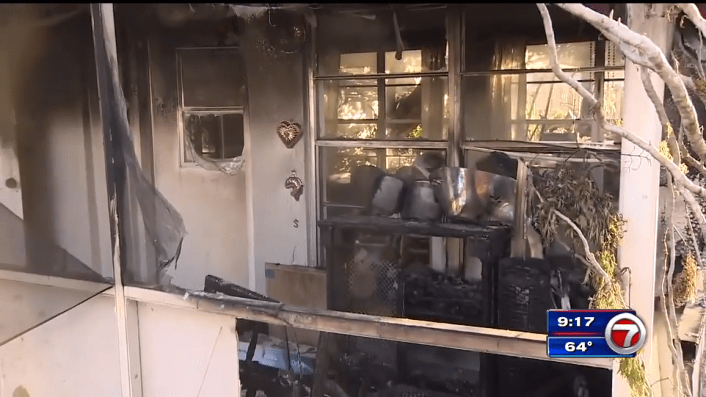 Firefighters put out house fire in Deerfield Beach WSVN 7News Miami