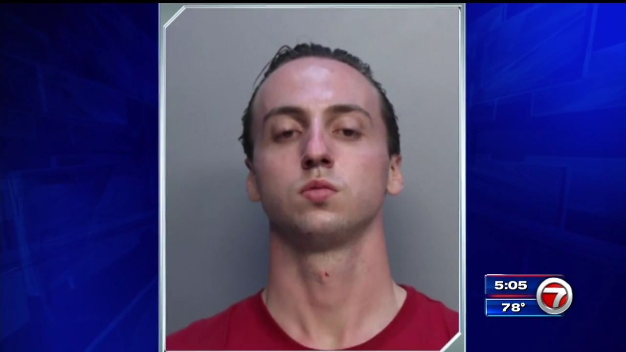 Man arrested for attacking, stabbing tourist in Miami Beach WSVN