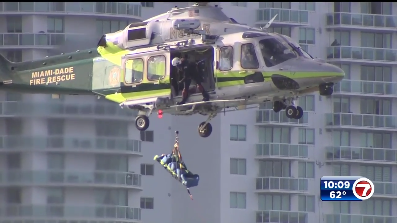 2 hospitalized after personal watercraft crash in Biscayne Bay WSVN