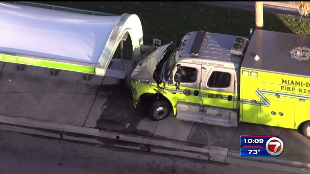 Fire rescue truck crashes in SW Miami-Dade – WSVN 7News | Miami News, Weather, Sports