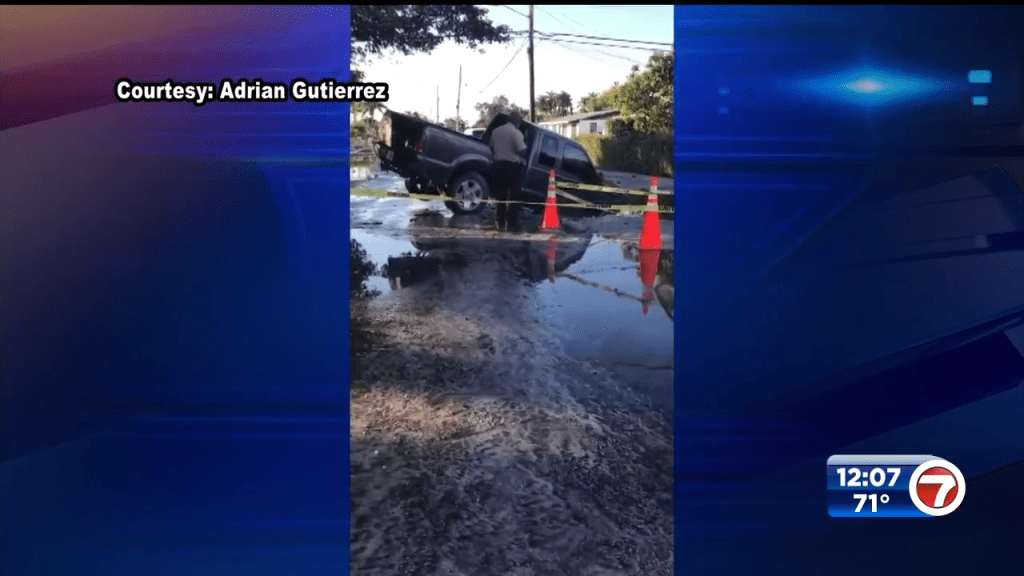 - Floridas News 2 OK after truck lands in sinkhole in NW Miami-Dade – WSVN 7News | Miami News, Weather, Sports