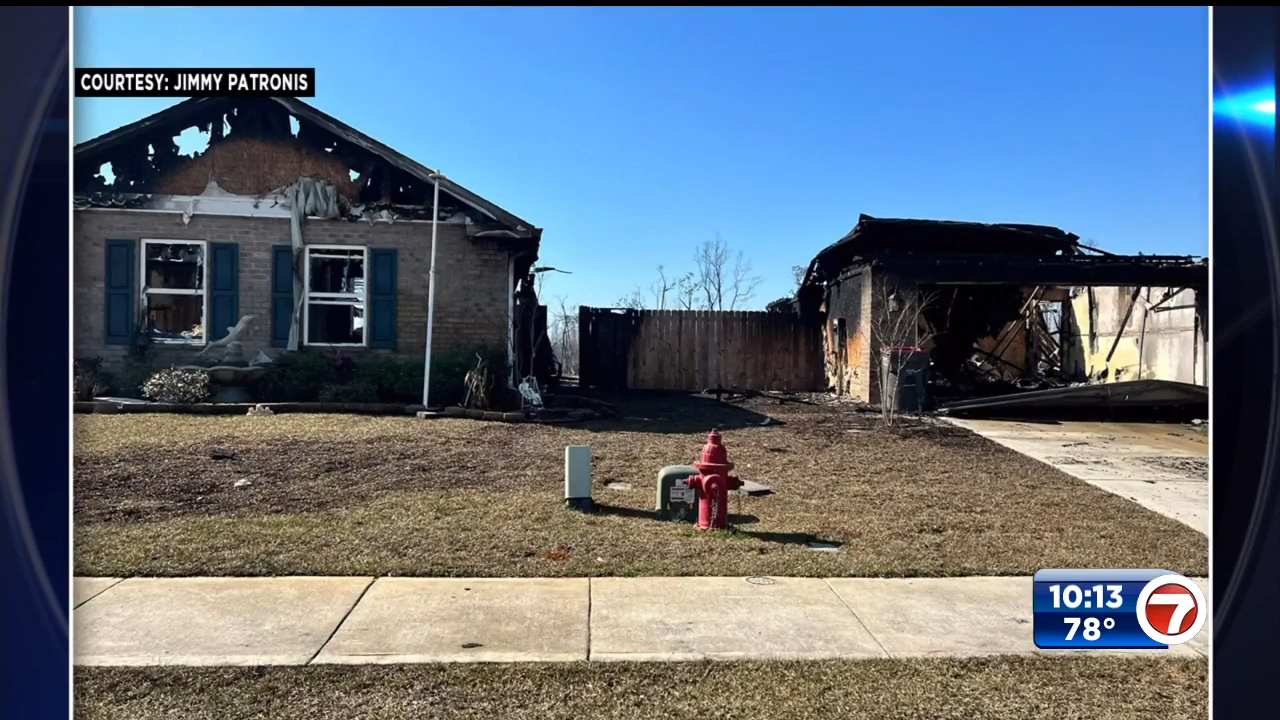 Firefighters battle 2 massive wildfires in Florida Panhandle ...
