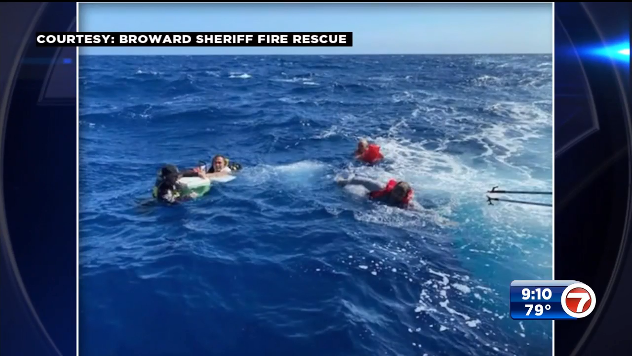 Boaters rescued 6 miles off coast of Boynton Beach WSVN 7News Miami News, Weather, Sports