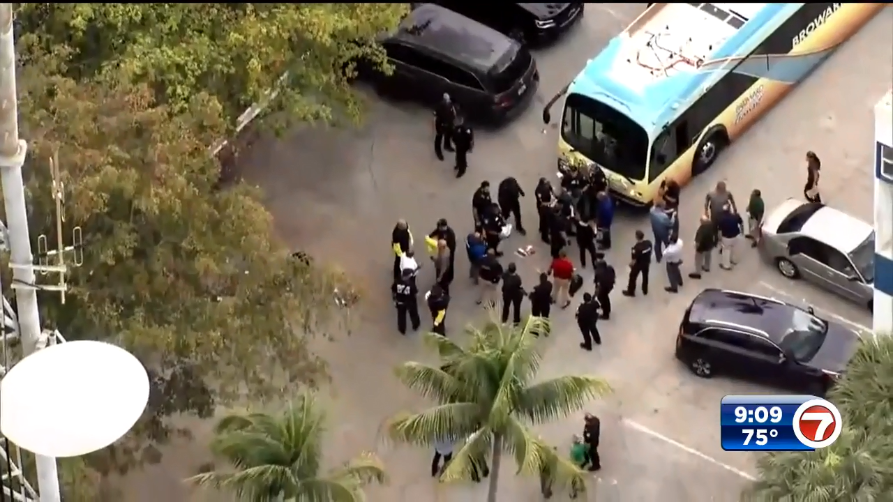 911 calls released from Fort Lauderdale bus shooting that left 2 dead