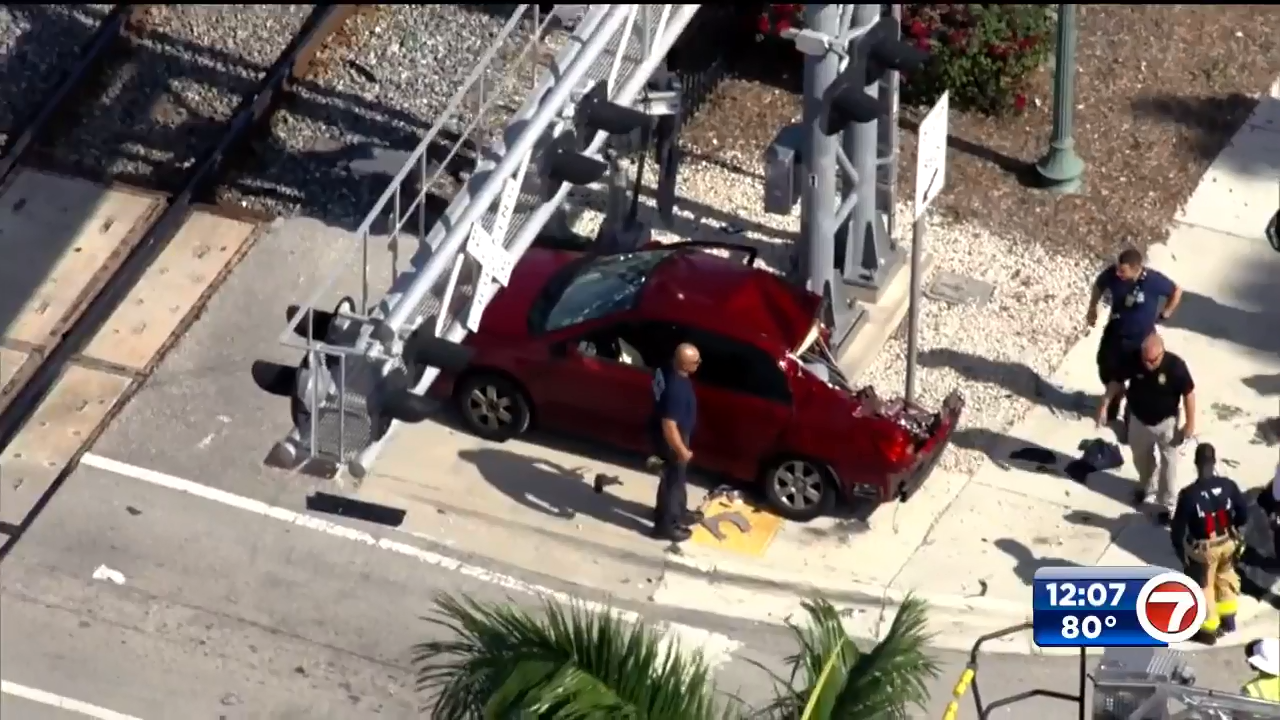 Driver transported after car collides with Brightline train in Oakland