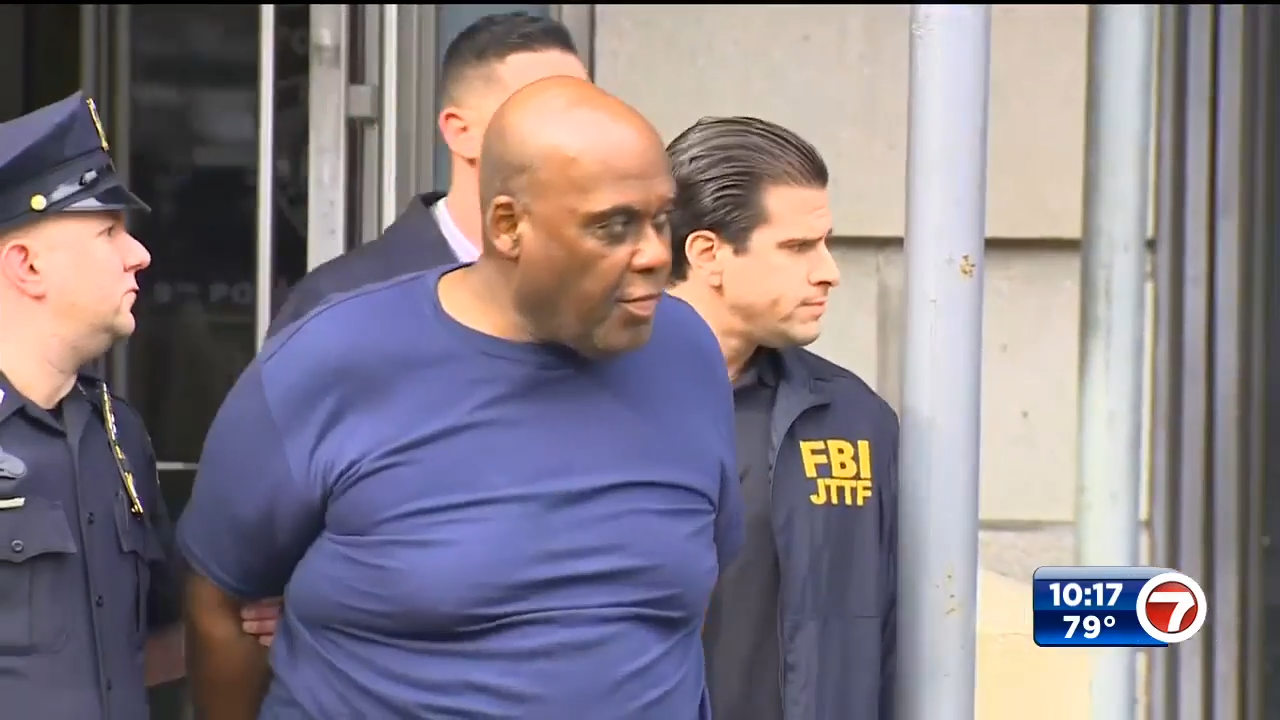 Brooklyn subway attack suspect is jailed without bail - WSVN 7News ...